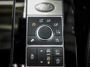Land Rover Discovery HSE Td6 - Image 12