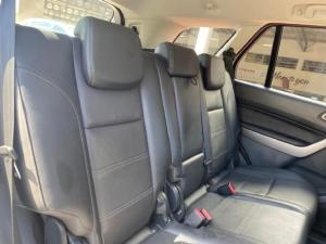 Ford Everest 2.2TDCi XLT auto - Image 8