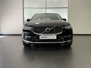Volvo XC60 B6 AWD Ultimate Dark - Image 3