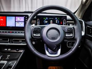 GWM P300 2.4T double cab LT 4x4 - Image 13