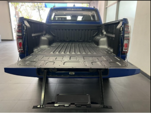 GWM P300 2.4T double cab LT 4x4 - Image 5