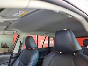 Toyota RAV4 2.0 GX auto - Image 19