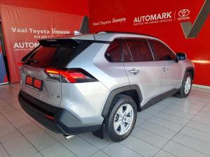 Toyota RAV4 2.0 GX auto - Image 6
