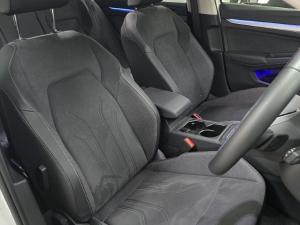 Volkswagen Golf 1.4TSI Life Plus - Image 25