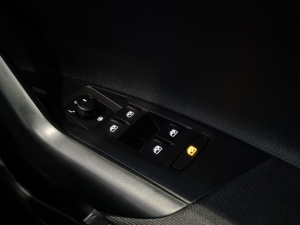 Volkswagen Polo hatch 1.0TSI - Image 18