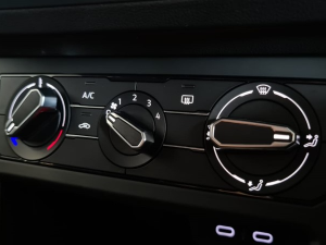 Volkswagen Polo hatch 1.0TSI - Image 8