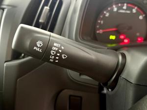 Isuzu D-Max Gen 6 250c single cab Fleetside - Image 5