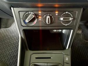 Volkswagen Polo hatch 1.0TSI - Image 11