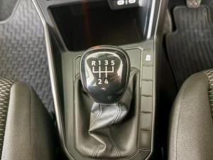 Volkswagen Polo hatch 1.0TSI - Image 12