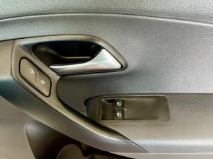 Volkswagen Polo Vivo hatch 1.4 - Image 13