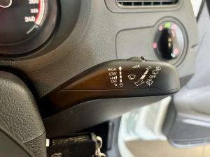 Volkswagen Polo Vivo hatch 1.4 - Image 8