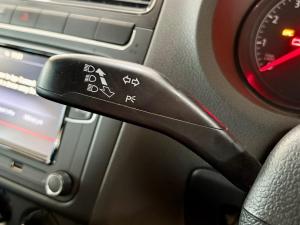 Volkswagen Polo Vivo hatch 1.4 Trendline - Image 8