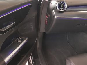 Mercedes-Benz C-Class C220d Avantgarde - Image 15
