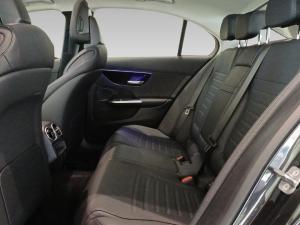 Mercedes-Benz C-Class C200 Avantgarde - Image 15