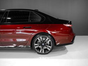 BMW i7 xDrive60 M Sport - Image 16