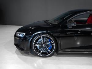 Audi R8 coupe V10 performance quattro - Image 15
