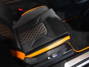 Lamborghini Urus S - Image 24