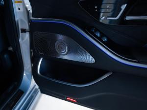 Mercedes-Benz S-Class S680 - Image 11