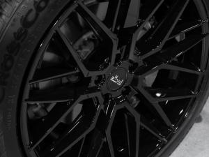 Land Rover Defender 110 D300 SE - Image 10