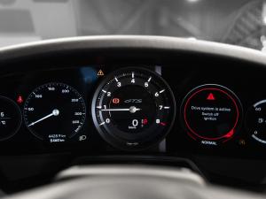 Porsche 911 Carrera 4 GTS coupe - Image 8