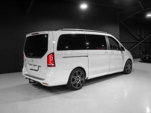 Mercedes-Benz V-Class V300d Avantgarde AMG Line - Image 4