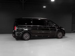 Mercedes-Benz V-Class V300d Exclusive - Image 2