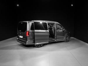 Mercedes-Benz V-Class V300d Exclusive - Image 20