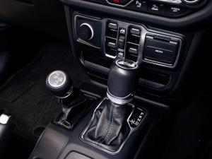 Jeep Wrangler 3.6L Rubicon - Image 17