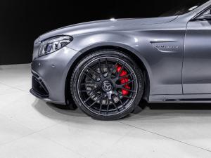 Mercedes-Benz C-Class C63 S - Image 8