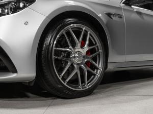 Mercedes-Benz E-Class E63 S 4Matic+ - Image 8