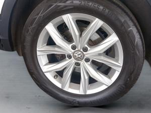 Volkswagen Tiguan 2.0TDI 4Motion Comfortline - Image 16