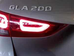 Mercedes-Benz GLA GLA200 Progressive - Image 20