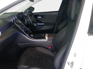 Mercedes-Benz C-Class C220d Avantgarde - Image 14