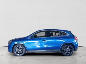 Mercedes-Benz GLA GLA200 Progressive - Image 4