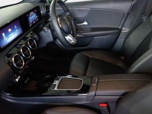 Mercedes-Benz A-Class A200 hatch Progressive - Image 14