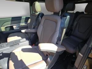 Mercedes-Benz V-Class V300d Exclusive - Image 14