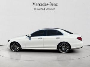 Mercedes-Benz E-Class E200 - Image 4