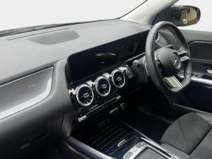 Mercedes-Benz GLA GLA200 Progressive - Image 12