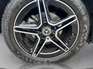 Mercedes-Benz GLA GLA200 Progressive - Image 9