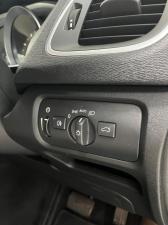 Volvo V40 T3 Inscription auto - Image 16