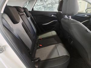 Opel Grandland X 1.6 Turbo - Image 11