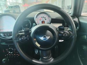 MINI Convertible Cooper S Convertible auto - Image 10