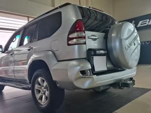 Toyota Land Cruiser Prado 4.0 VX - Image 4