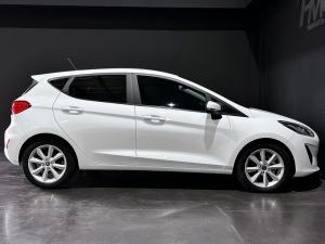 Ford Fiesta 1.0T Trend auto - Image 4