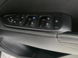 Hyundai Venue 1.0T Fluid - Image 13