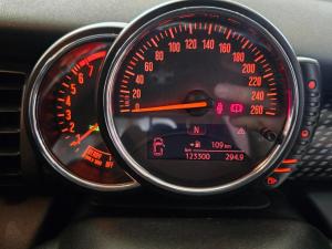 MINI Hatch Cooper Hatch 5-door - Image 9