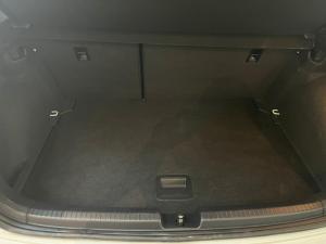 Volkswagen Polo hatch 1.0TSI Life manual - Image 15