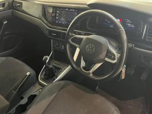 Volkswagen Polo hatch 1.0TSI Life manual - Image 9