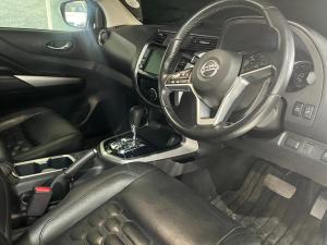 Nissan Navara 2.5DDTi double cab LE Plus - Image 6
