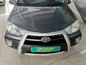Toyota Etios Cross 1.5 Xs - Image 4